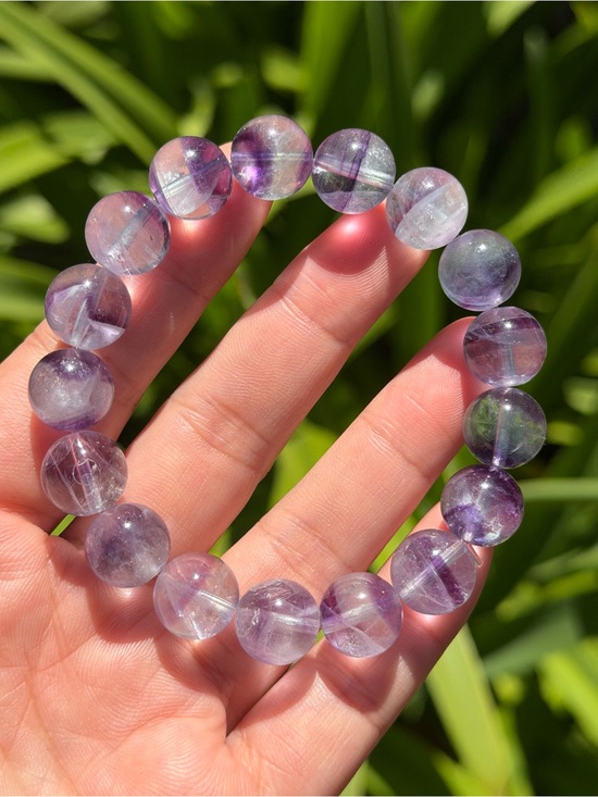 Jewelry - 12mm stretchable banded purple fluorite bracelet 1585